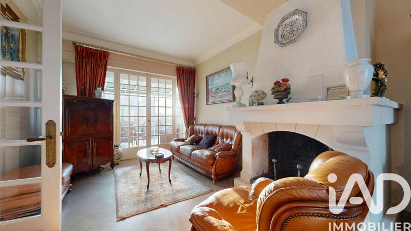 Maison - 135 m² - 6 pièces