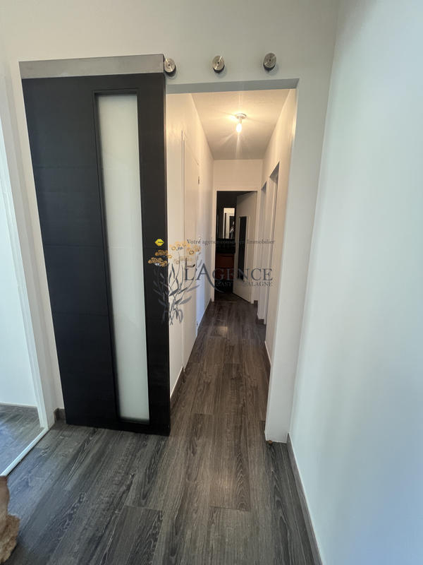 Appartement - 83 m² - 3 pièces