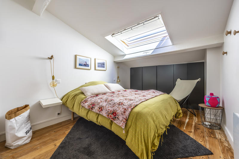 Appartement - 90 m² - 4 pièces