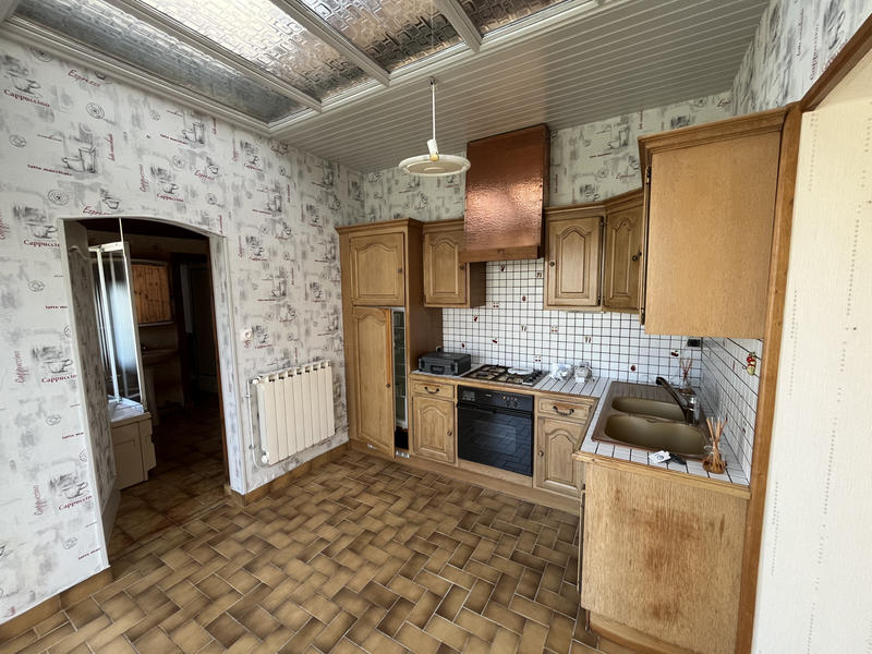 Maison - 110 m² - 7 pièces