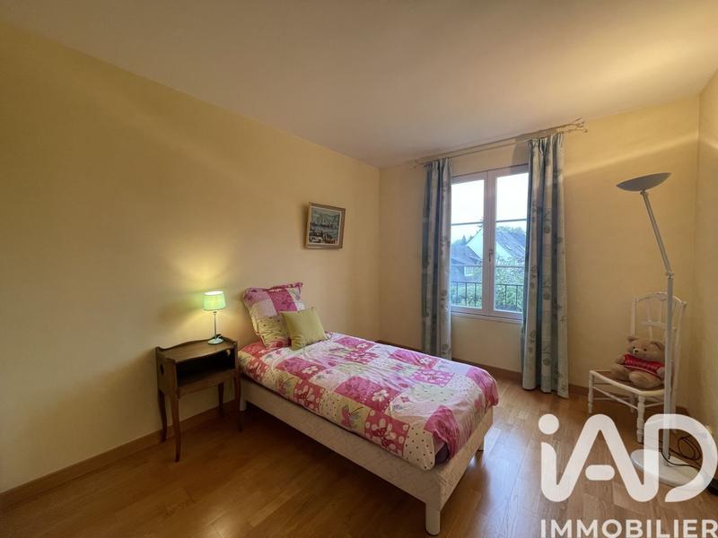 Maison - 171 m² - 8 pièces