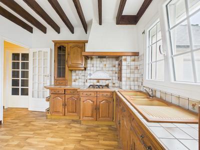 Maison - 98 m² - 4 pièces