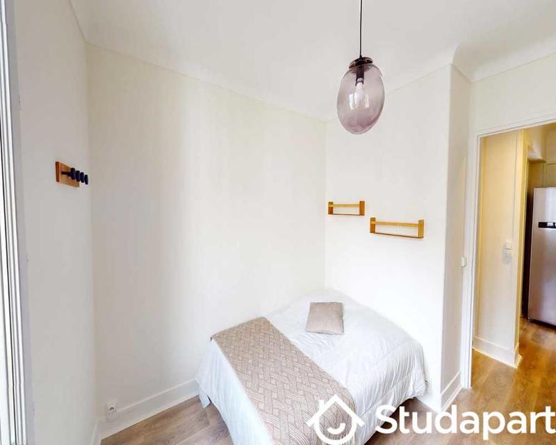 Chambre - 55 m² - 1 pièce