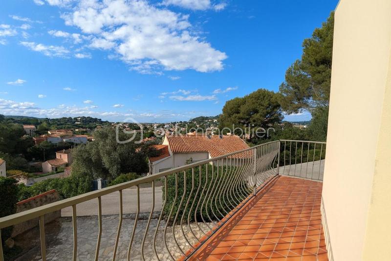 Maison - 104 m² - 5 pièces