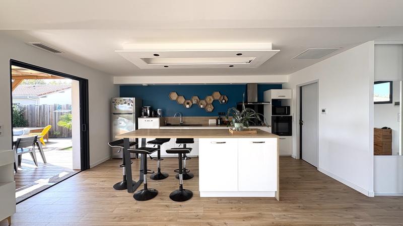 Maison - 189 m² - 6 pièces