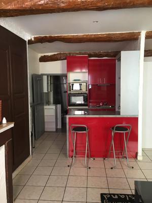 Studio - 30 m² - 1 pièce