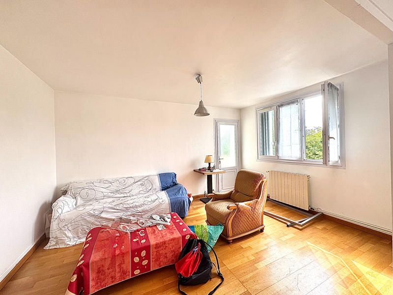 Appartement - 64 m² - 4 pièces