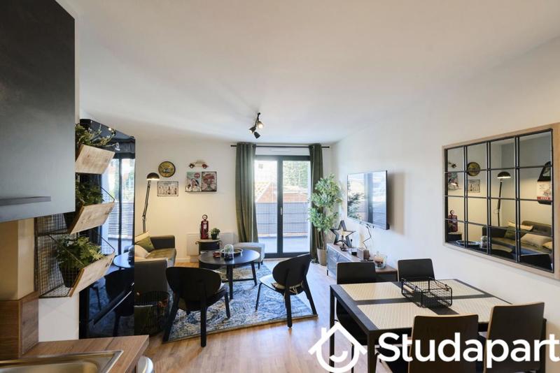 Chambre - 13 m² - 1 pièce