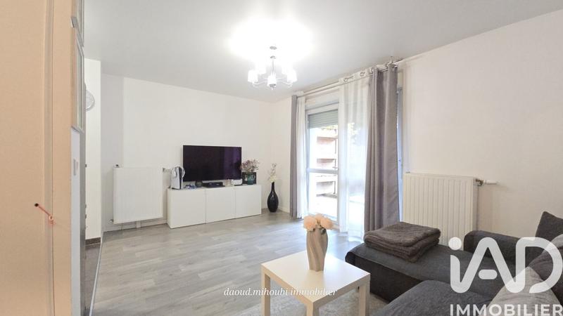 Appartement - 64 m² - 3 pièces