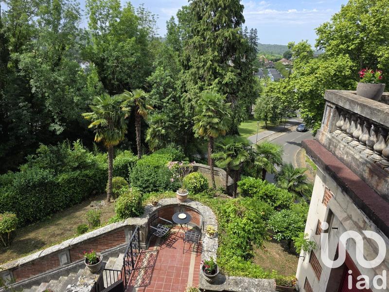 Maison - 525 m² - 20 pièces