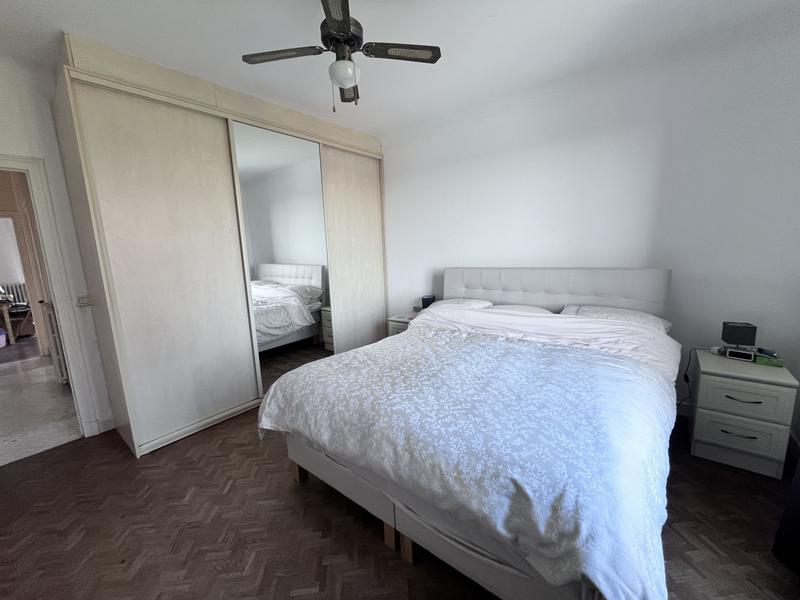 Maison traditionnelle - 229 m² - 10 pièces