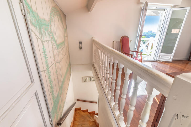 Maison - 153 m² - 6 pièces