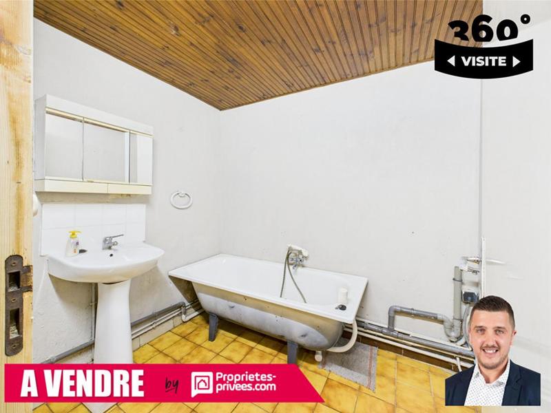 Maison - 95 m² - 6 pièces