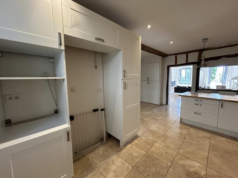 Maison - 205 m² - 6 pièces