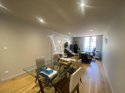 Bureau - 85 m² - 3 pièces