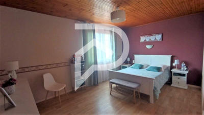 Maison - 150 m² - 5 pièces