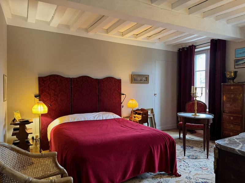 Maison - 180 m² - 6 pièces