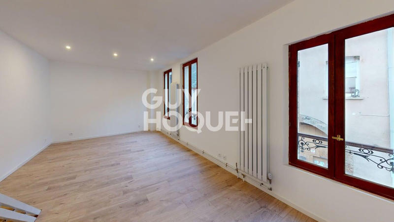 Maison - 80 m² - 5 pièces
