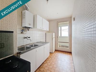 Appartement - 64 m² - 4 pièces