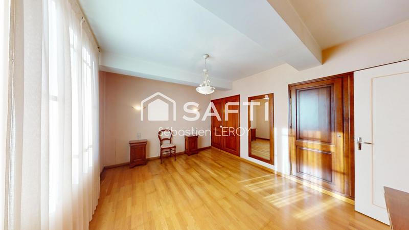 Ferme - 195 m² - 6 pièces