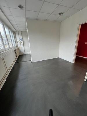 Bureau - 31 m² - 2 pièces