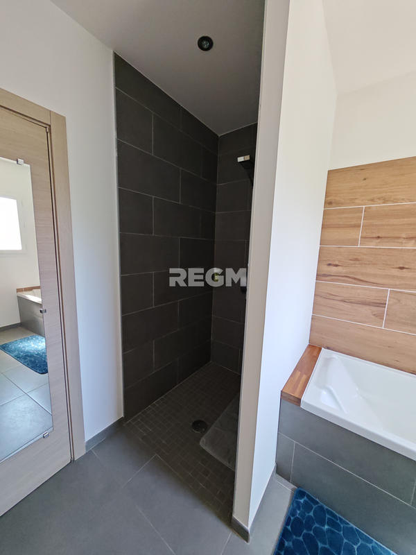 Villa - 120 m² - 4 pièces