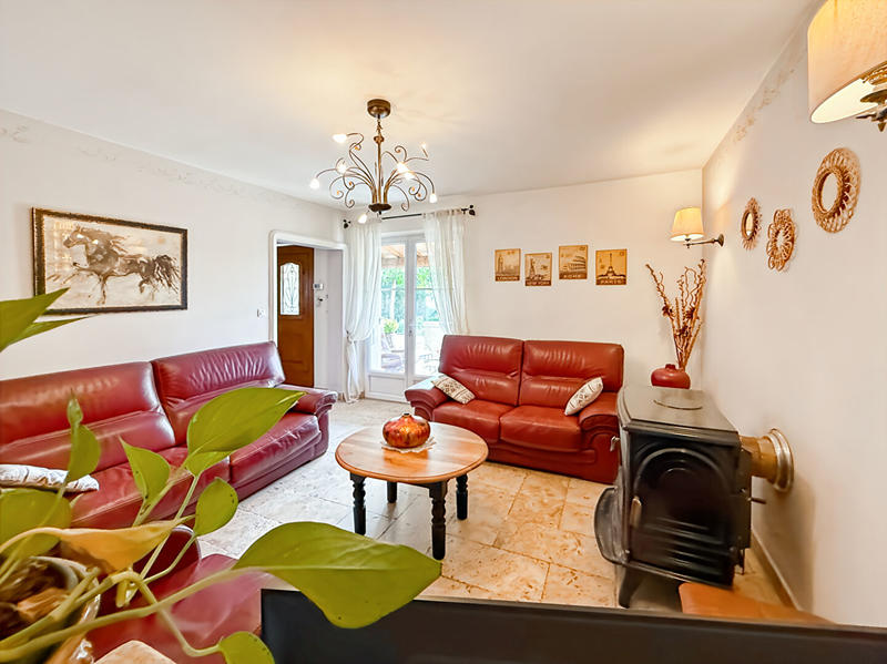 Maison - 146 m² - 7 pièces