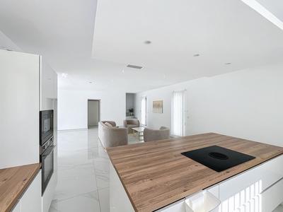 Maison - 132 m² - 5 pièces