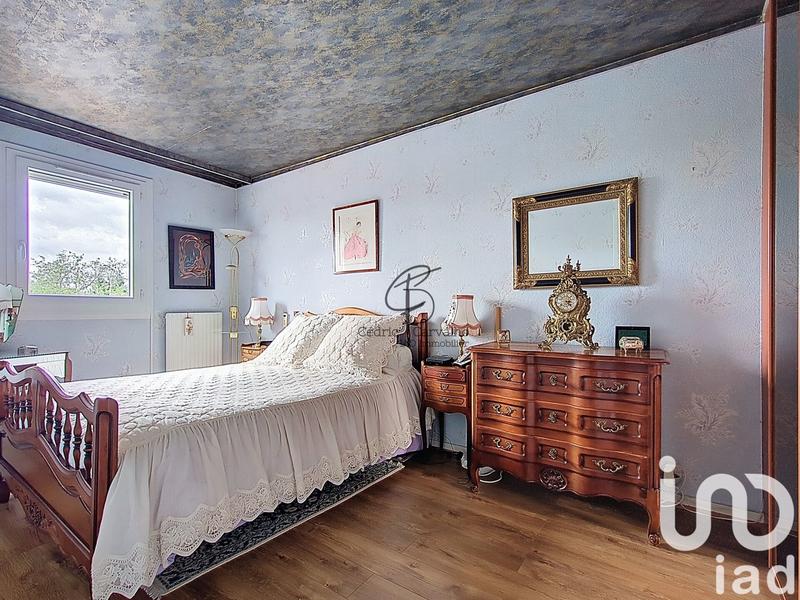 Appartement - 104 m² - 5 pièces