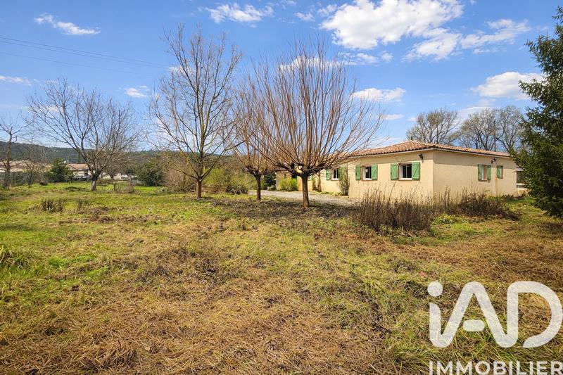 Maison - 254 m² - 11 pièces