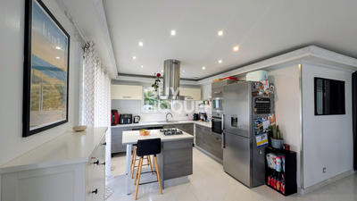 Maison - 84 m² - 4 pièces