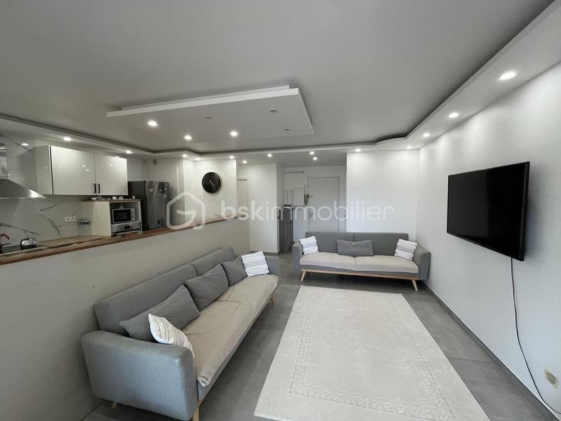 Appartement - 65 m² - 3 pièces