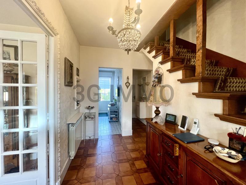 Maison ancienne - 149 m² - 7 pièces