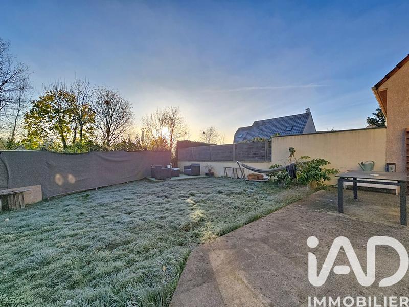 Maison - 92 m² - 5 pièces