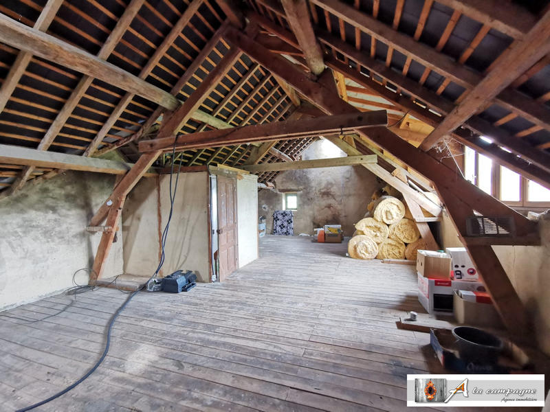 Maison ancienne - 98 m² - 6 pièces