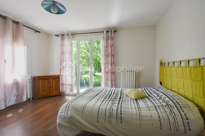 Maison ancienne - 167 m² - 7 pièces