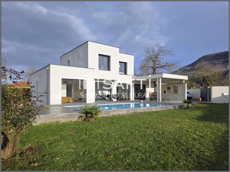 Maison - 173 m² - 7 pièces