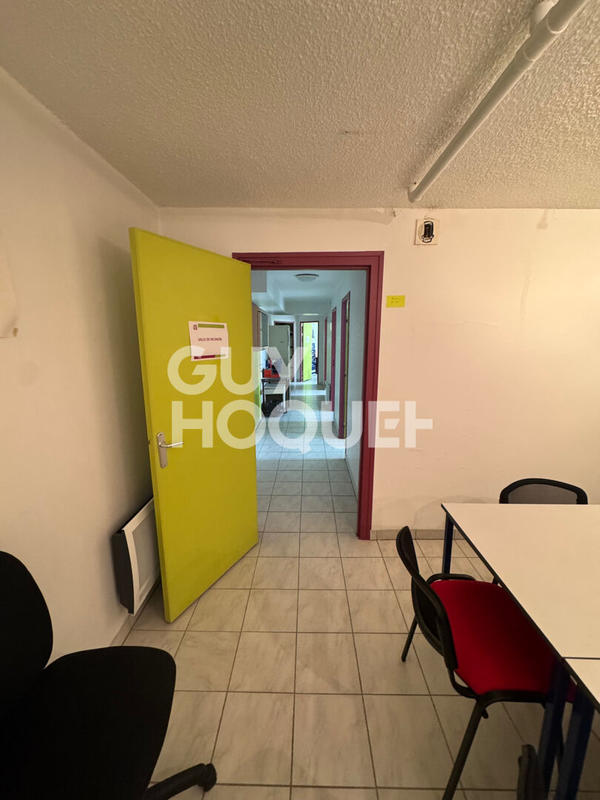 Local commercial - 155 m²