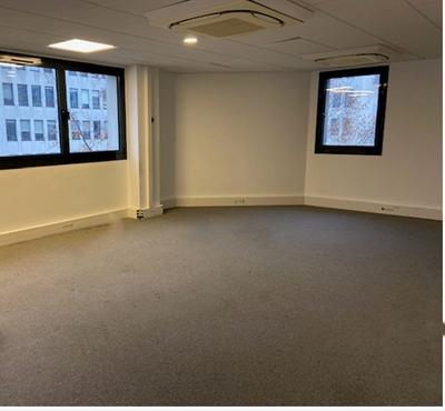 Bureau - 146 m²