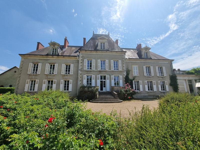 Château - 402 m² - 15 pièces