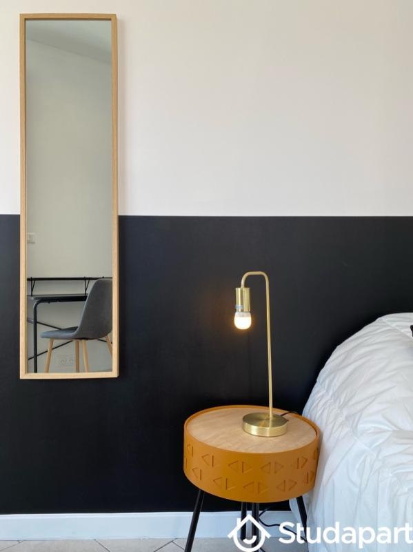 Chambre - 10 m² - 1 pièce