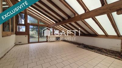 Maison - 137 m² - 7 pièces