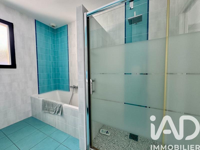 Maison - 218 m² - 7 pièces