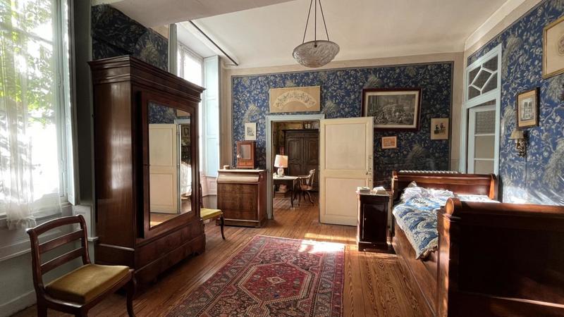 Hôtel particulier - 310 m² - 9 pièces