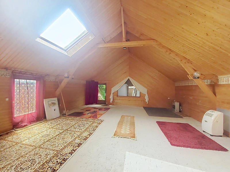 Loft - 68 m² - 3 pièces