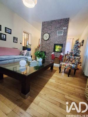 Maison - 100 m² - 6 pièces