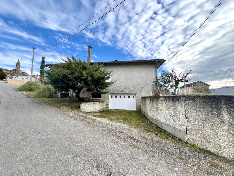 Maison - 158 m² - 6 pièces