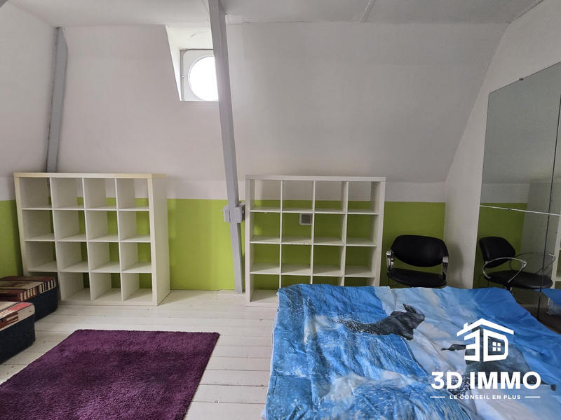 Maison - 277 m² - 9 pièces