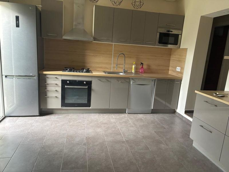 Appartement - 75 m² - 3 pièces