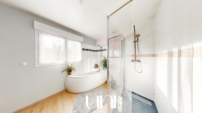 Maison - 133 m² - 5 pièces